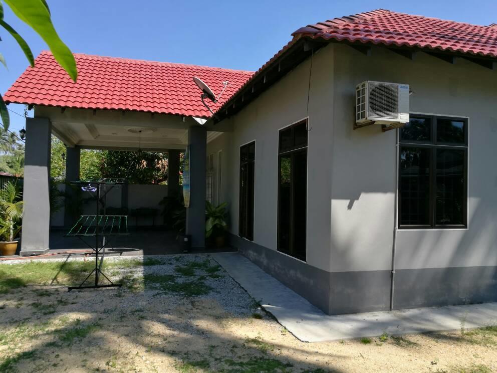 瑞莱克斯度假屋 哥打巴鲁 外观 照片
